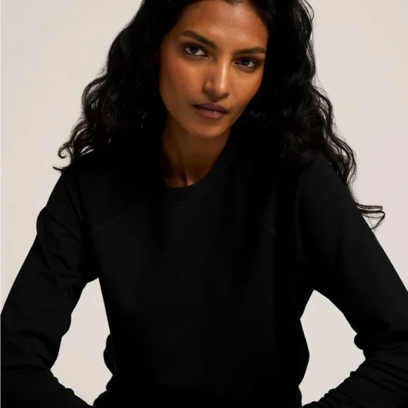 Club Crew - Picture 2 of 6